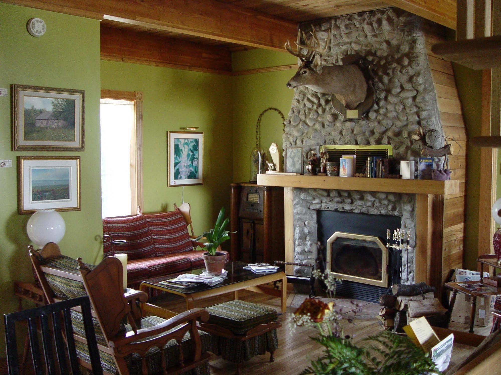 Gîte La Halte Du Verger Bed&Breakfast Rivière-du-Loup Exterior foto